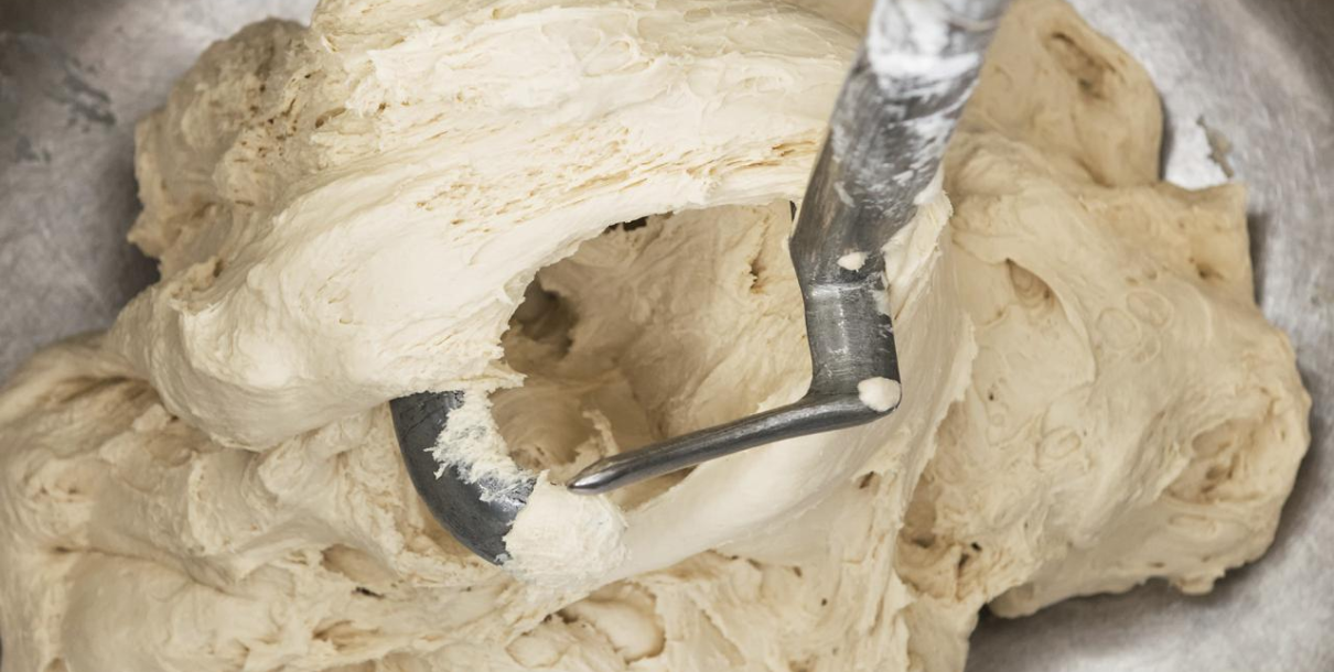 6 avances y características en amasadoras industriales que mejoran la eficiencia y calidad