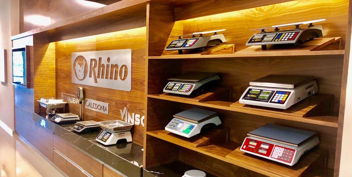 Cómo destacar las características clave de los equipos Rhino para atraer a potenciales compradores