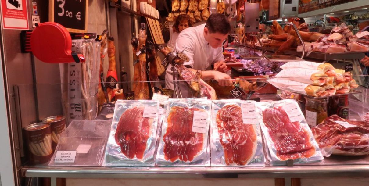 ¿Cuánto cuesta equipar una carnicería?