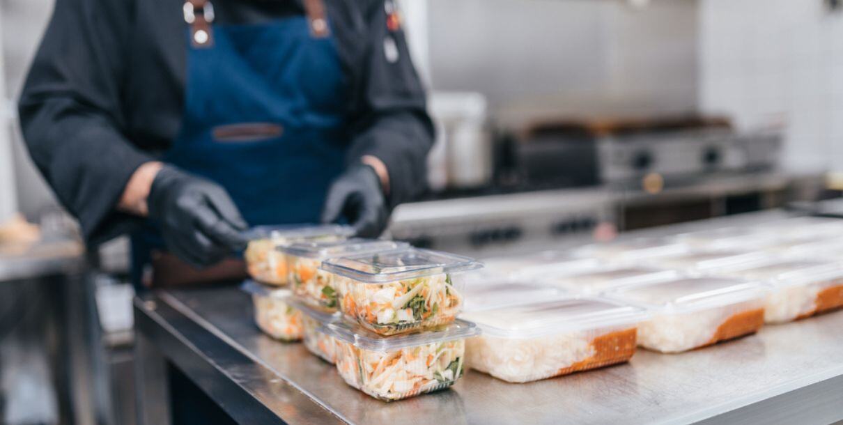 Todo lo que necesitas saber sobre las dark kitchens y cómo crear una